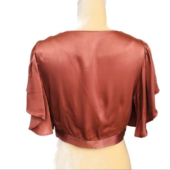 New & Other Stories faux wrap crossover flutter sleeve crop v-neck satin blouse - Picture 3 of 11